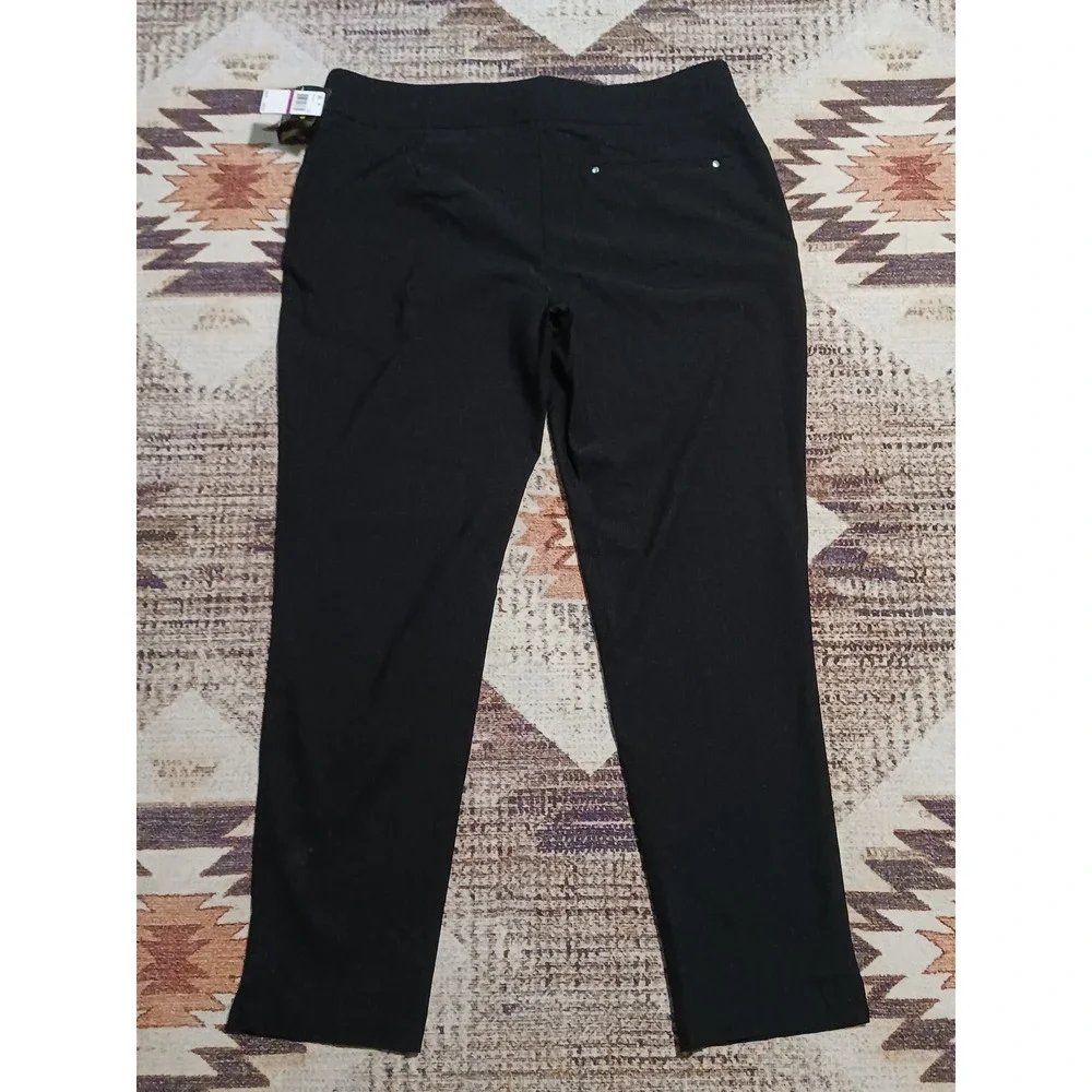 Sold - Picture 3 of 6